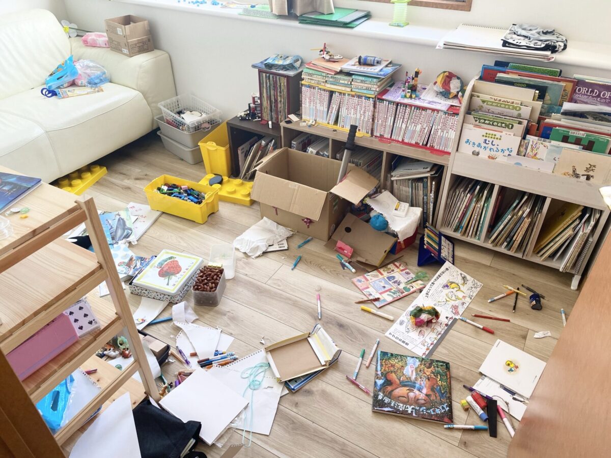 散らかっている子供部屋」が好きなのって私だけ？片付けない子供と